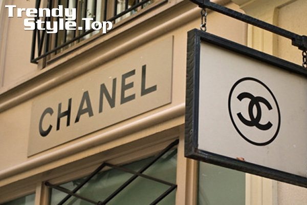 Chăm sóc và bảo quản túi xách Chanel chính hãng.