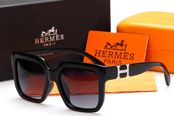 Mắt kính Hermes