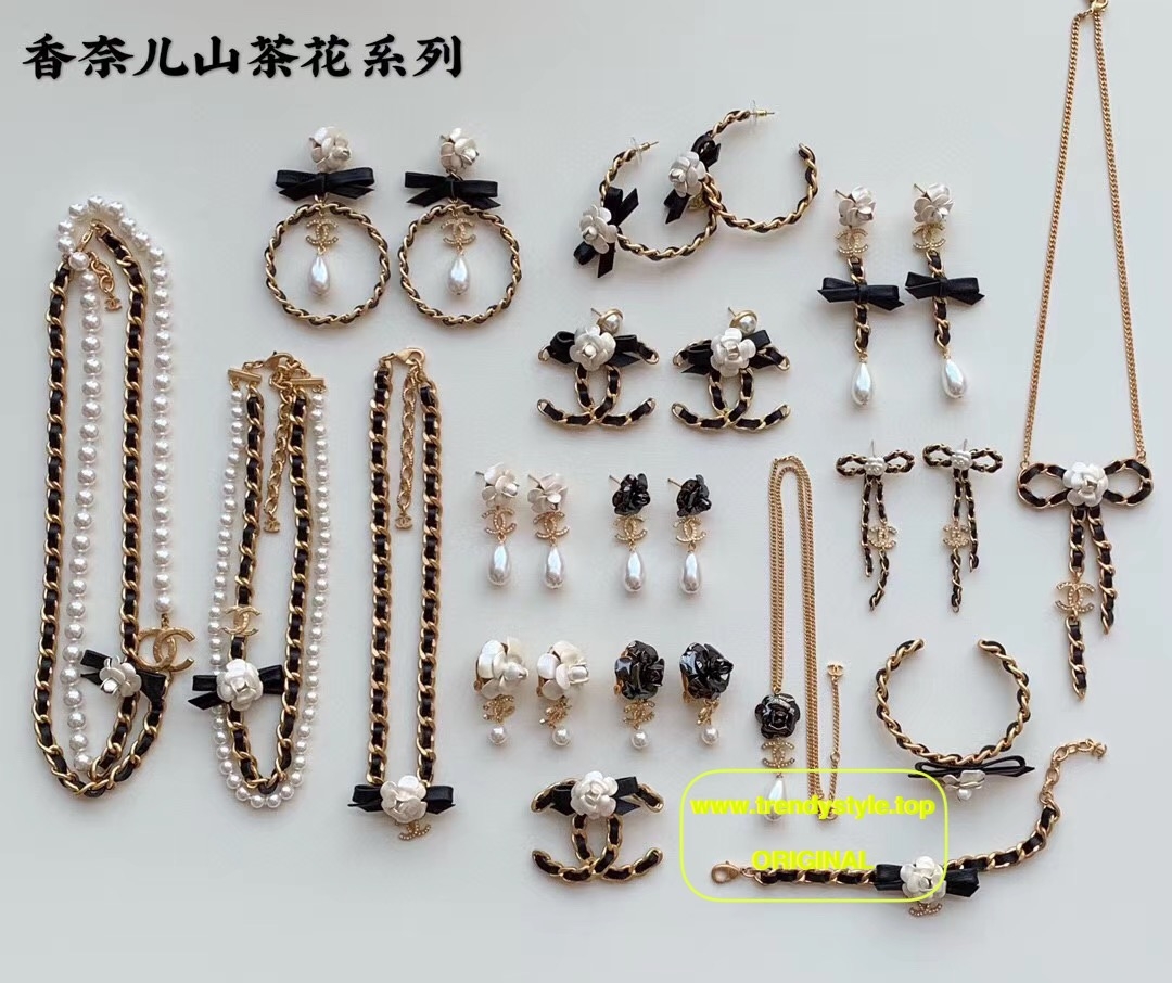 Chanel Accessories Ght