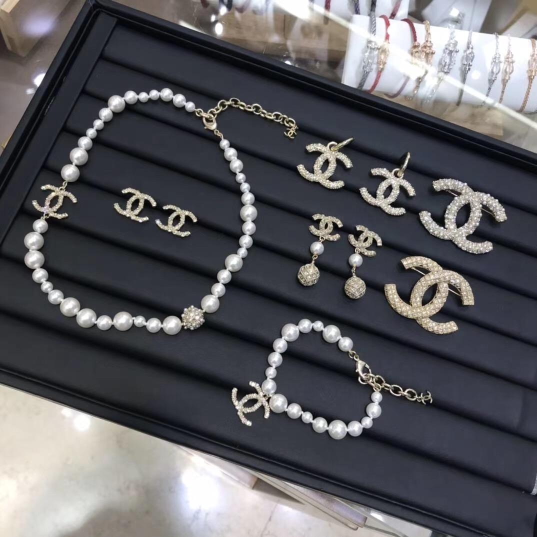 Chanel Jewelry Set 1