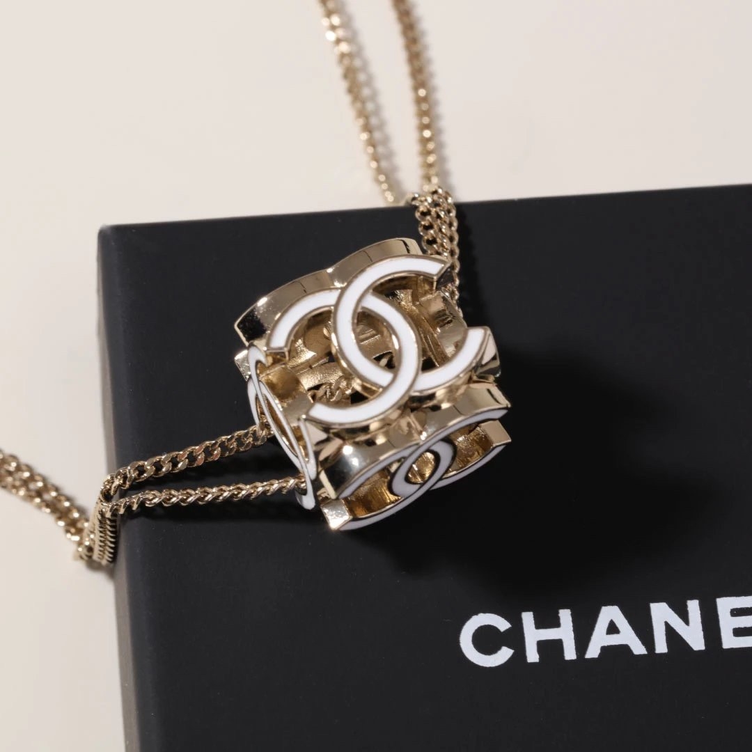 Dây Chuyền Chanel 2240-7