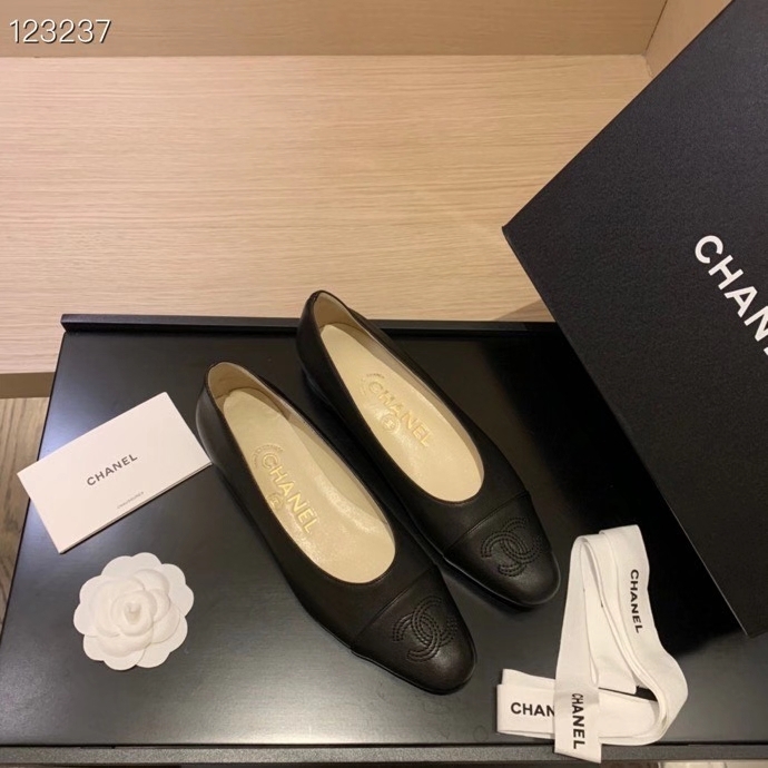 Giày Bệt Chanel Cc 900940004 