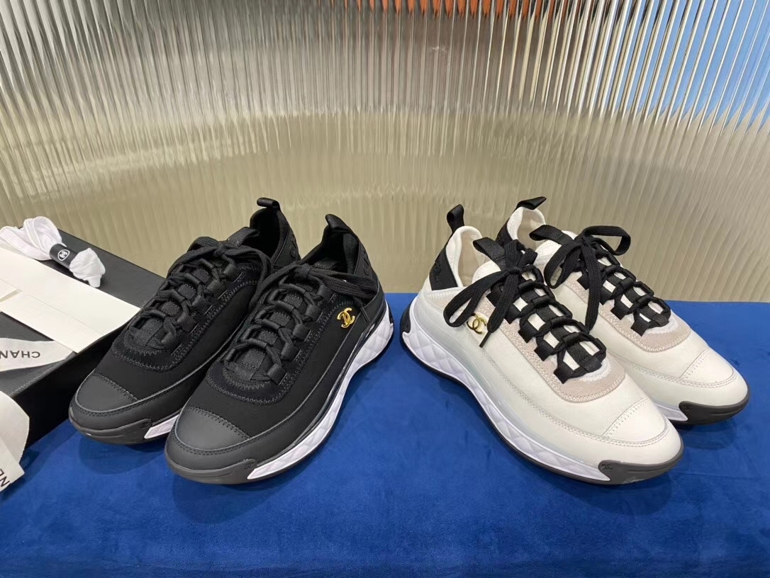 Giày Sneakers Chanel Pu  2020