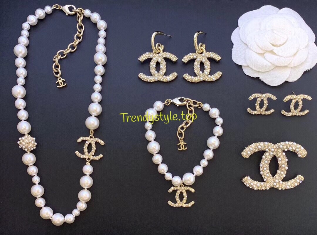 Set Phụ Kiện Chanel 