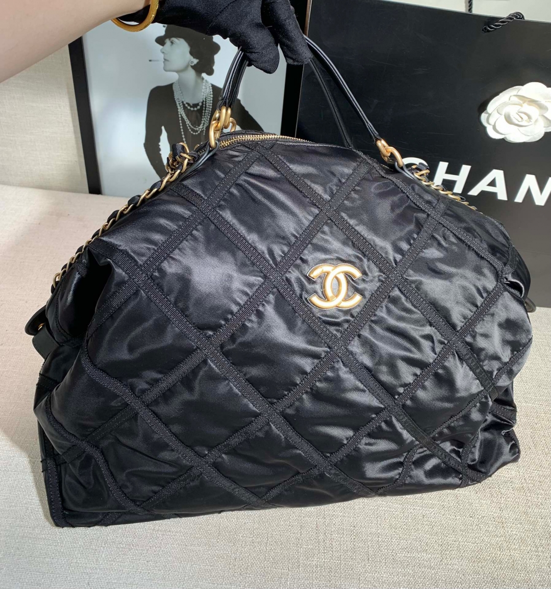 Túi Chanel 22p Max