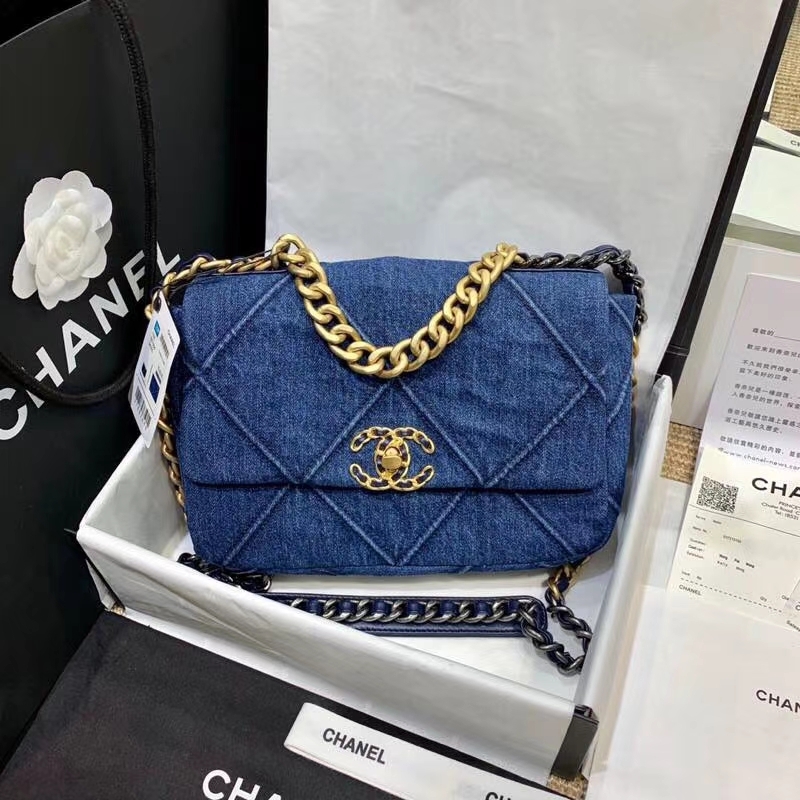 Túi Chanel Ch19 2019