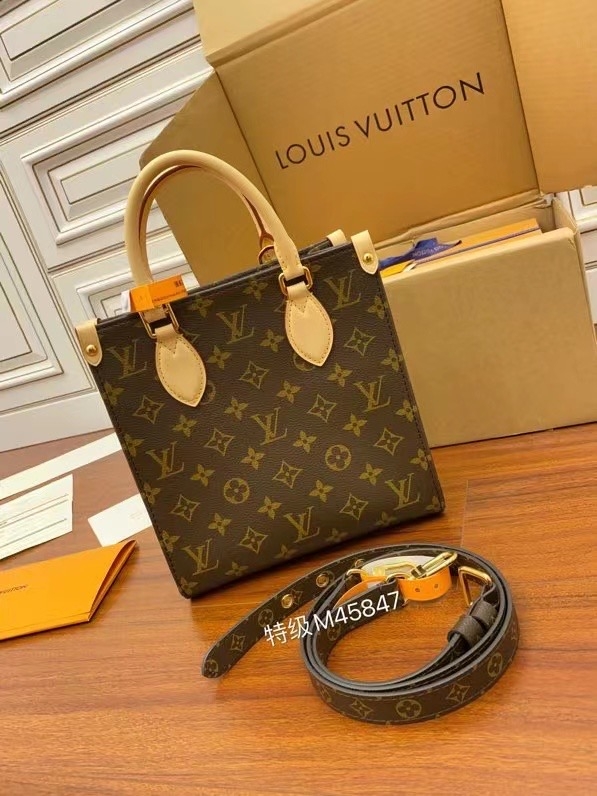 Túi Louis Vuiton M45847