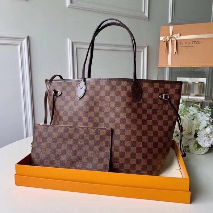 Túi Louis Vuitton