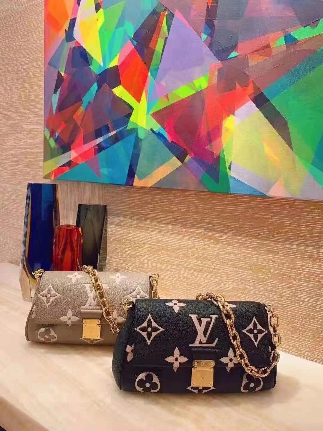 Túi Louis Vuitton