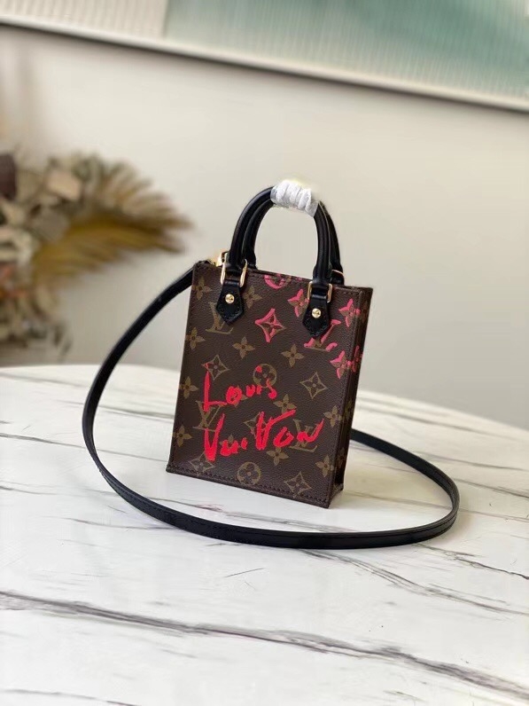 Túi Louis Vuitton