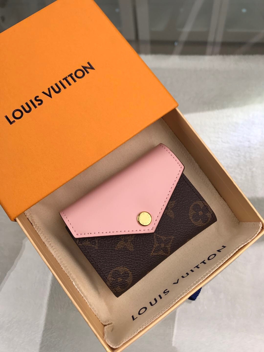 Ví Louis Vuitton Monogram